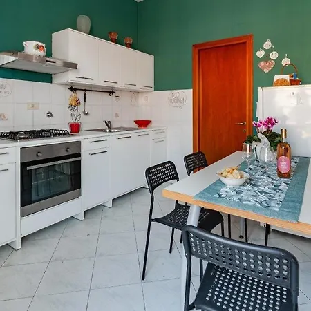 Grande 155 Tuscany Apartment *